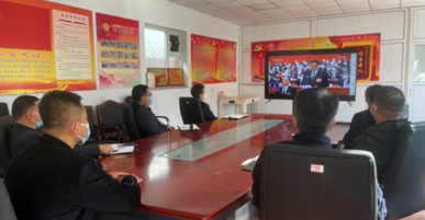 豪运国际控股职工学习党的二十大报告，，，，，谈体会、说感想