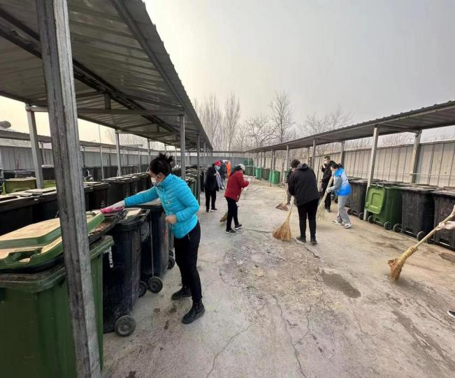 豪运国际控股起劲开展“学雷锋”主题自愿效劳运动，，，，，鼎力大举弘扬雷锋精神